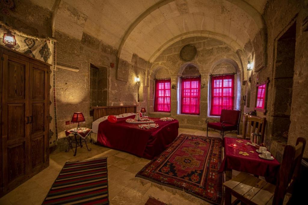 Cappadocia Antique Gelveri Cave Hotel Guzelyurt Eksteriør bilde