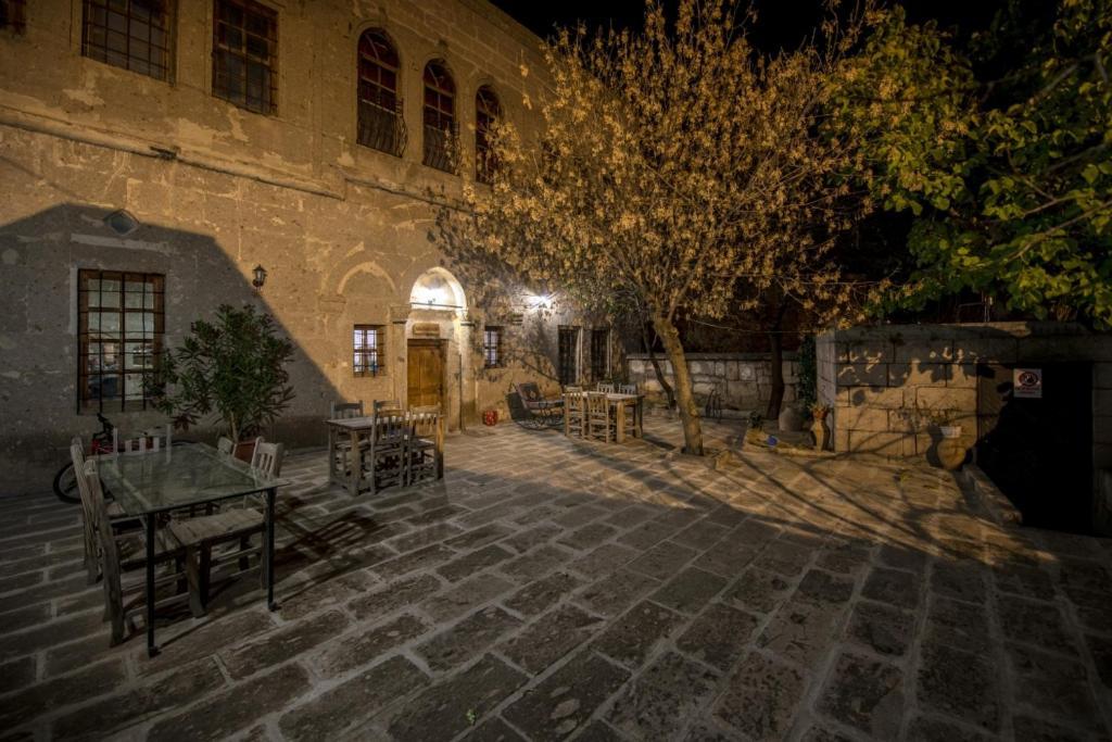 Cappadocia Antique Gelveri Cave Hotel Guzelyurt Eksteriør bilde